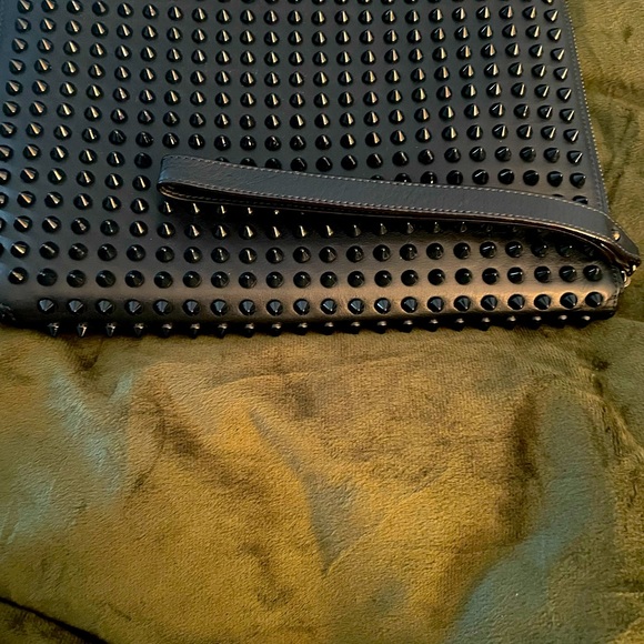 Christian Louboutin Clutch Wristlet Studded Leather Navy Blue Bag Purse💙❤️💙❤️ - Picture 3 of 11